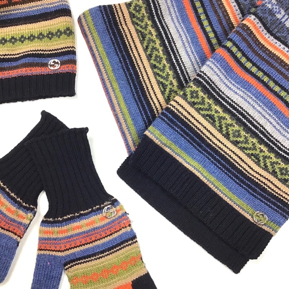 Boys Gucci | Scarf - Hat - Gloves | Bundle - Picture 2 of 3